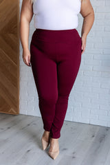 Hazel Blues® | Magic Skinny 28" Pants in Wine