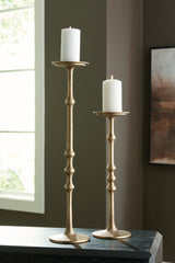 Larwick Candle Holder Set