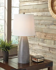Shavontae Poly Table Lamp
