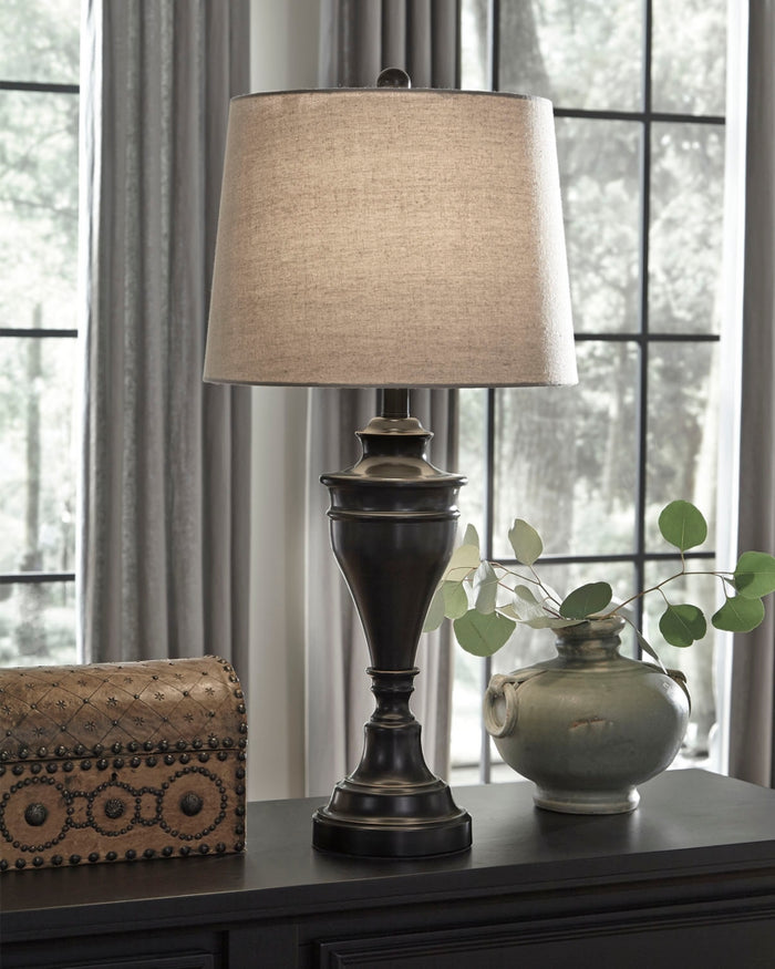 Darlita Metal Table Lamp