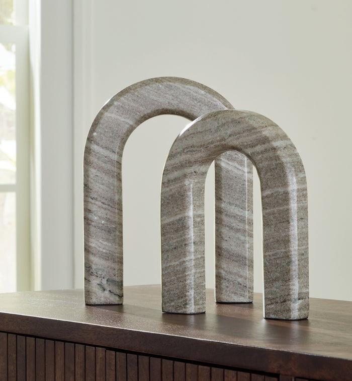 Keithton Sculpture Set