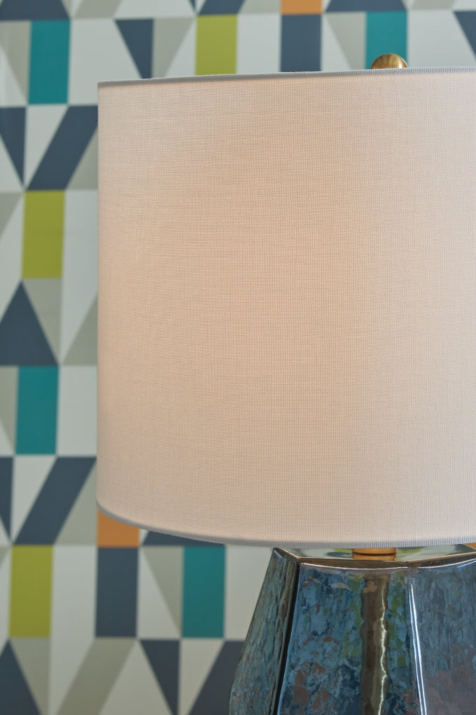 Tallow Glass Table Lamp